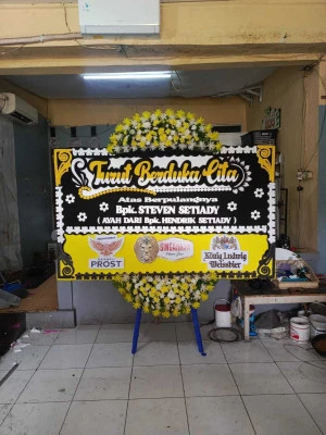 Papan Bunga di Cluster Emerald Summarecon