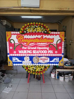 Papan Bunga di Cluster Emerald Summarecon
